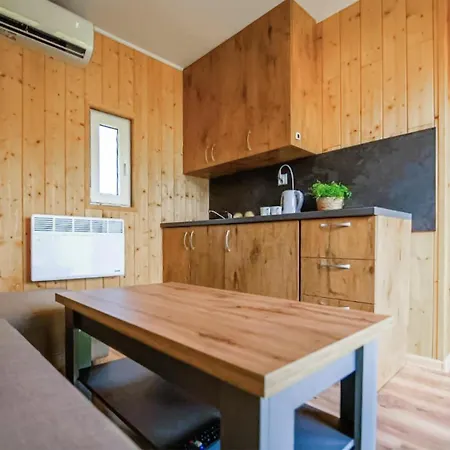 Holiday home Awesome In With Wifi Gorklo